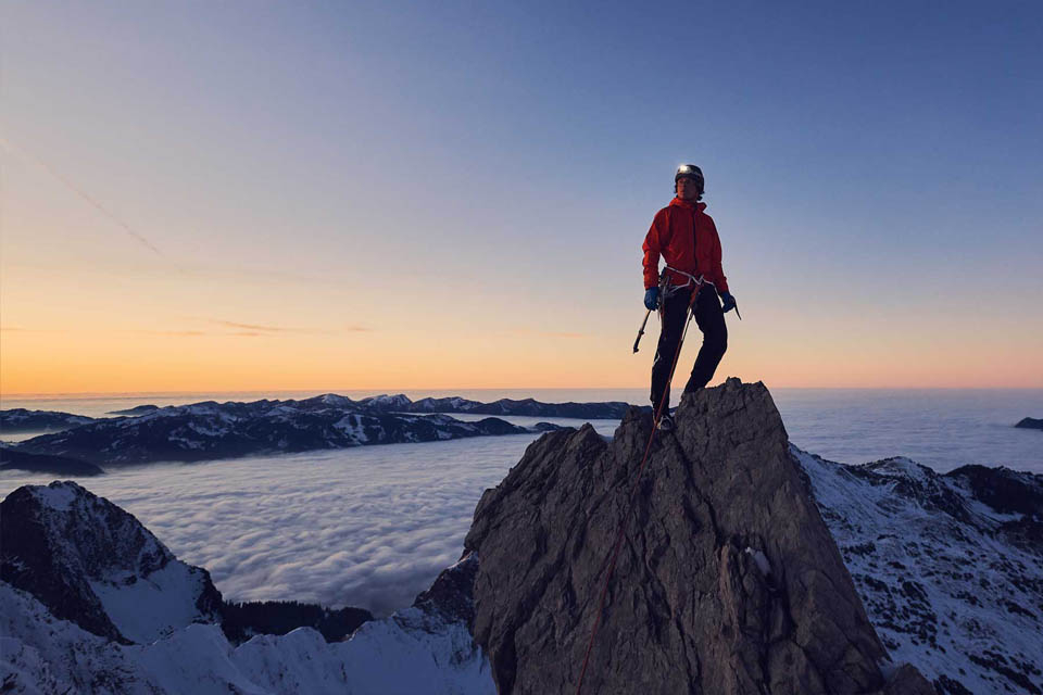 Quelle est la meilleure lampe frontale rechargeable pour son expédition ?