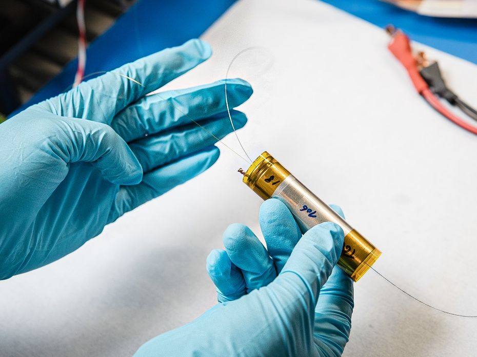 Des chercheurs mettent en lumière l'intérieur d'une pile en fonctionnement