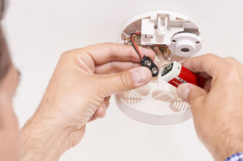 Profitez du changement d'heure pour vérifier votre détecteur de fumée 