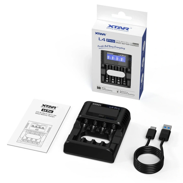 Chargeur L4 Pro USB-C 4-Slot pour Piles AA & AAA XTAR