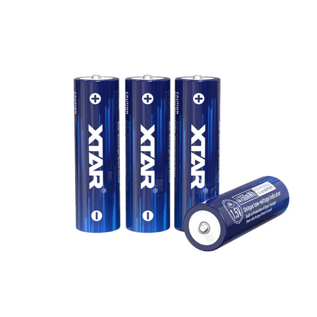 4 Batteries Li-Ion AA LR6 1.5V 2500 mAh XTAR