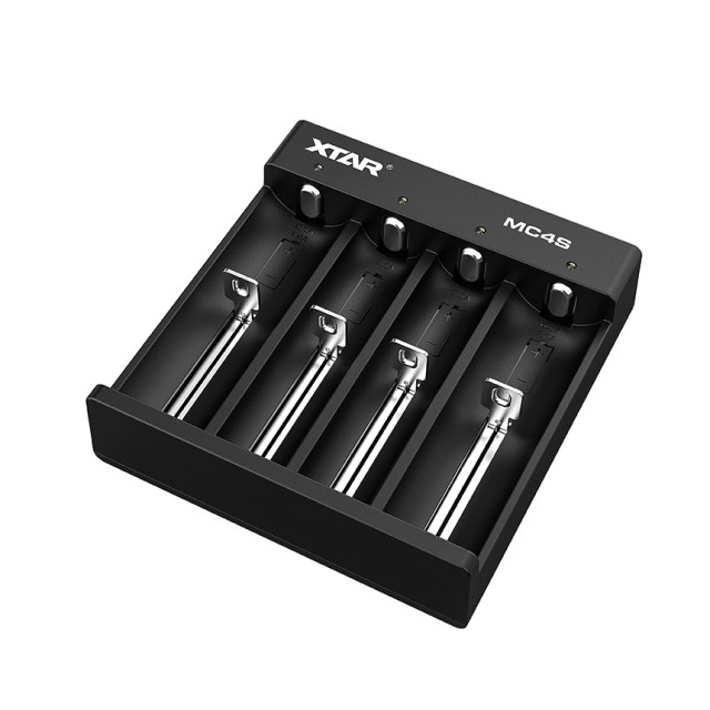 Chargeur de Batteries 18650 MC4S 4 Slots XTAR